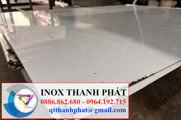 Đặc điểm của tấm inox 201